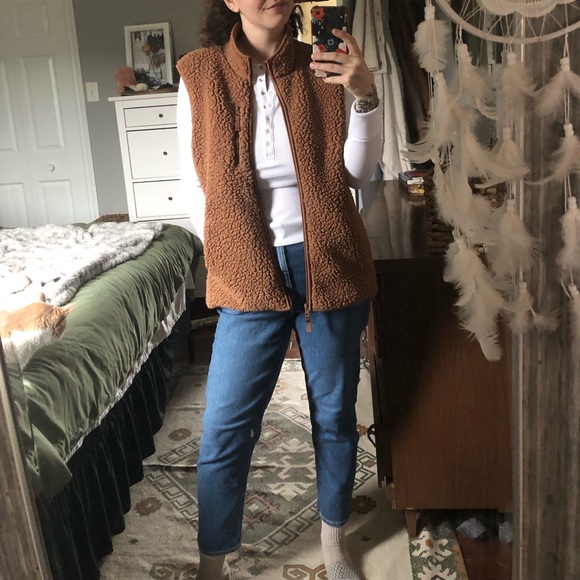 Sherpa Vest - Picture 6 of 6